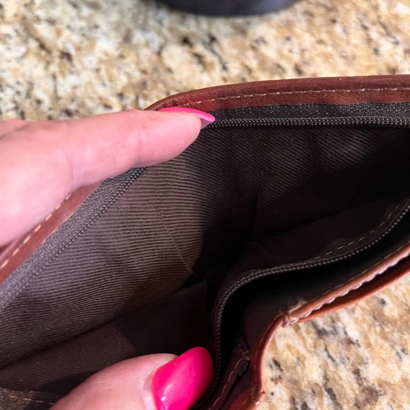 Fossil Wallet - Picture 6 of 7